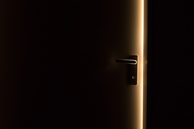 Understanding Open and Closed Intervals: Definitions and Examples
