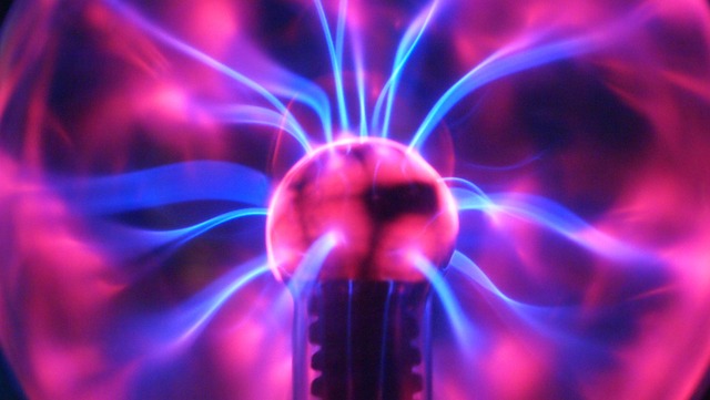 Understanding Static Electricity: Causes Examples and Prevention