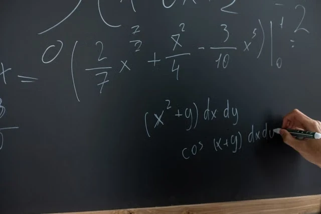 reverse mathematics thin-set theorems