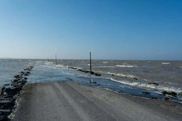 The Rivers in the Sky: How a Warming Atmosphere Is Reshaping Western Flood Risk