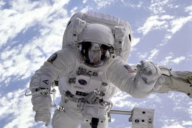 Weak equivalence principle orbital test general… weak equivalence principle orbital test general relativity verification